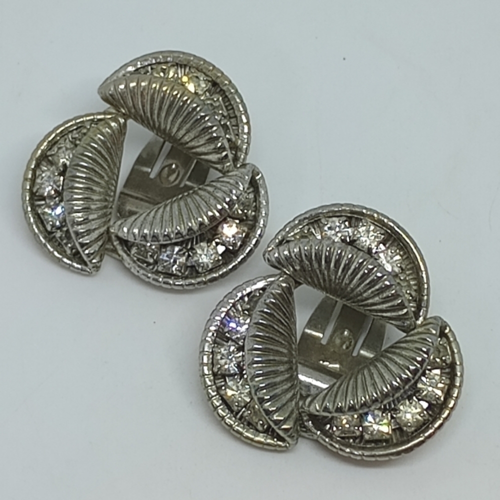 * vintage textured silver tone & rhinestones clip on earrings
